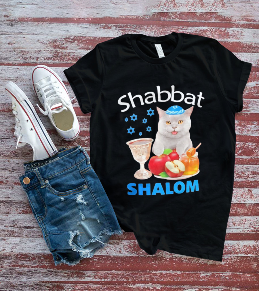 Shabbat Shalom Cat With Kippah Apples Honey And Wine Cup T-Shirt