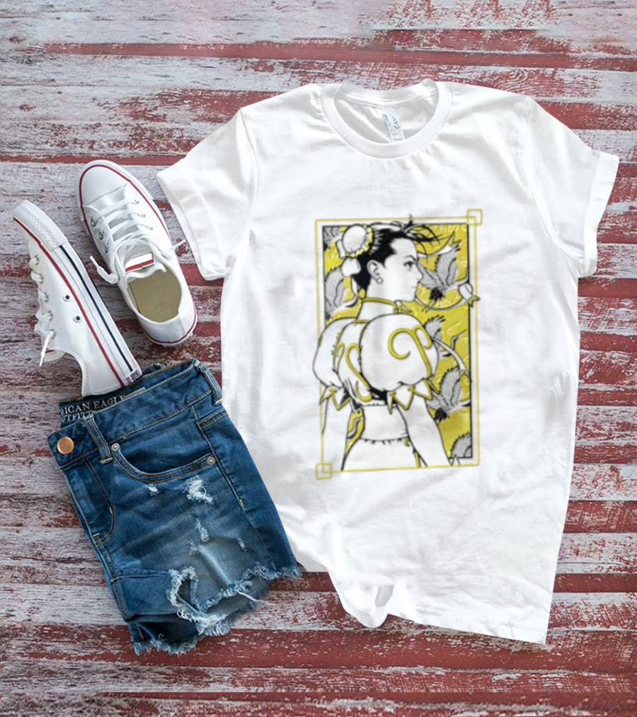 Chun Li Profile Flying Cranes Yellow Frame Line T-Shirt