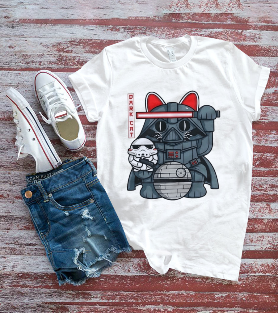 Dark Cat Vader Star Wars Cat Holding Stormtrooper Helmet T-Shirt