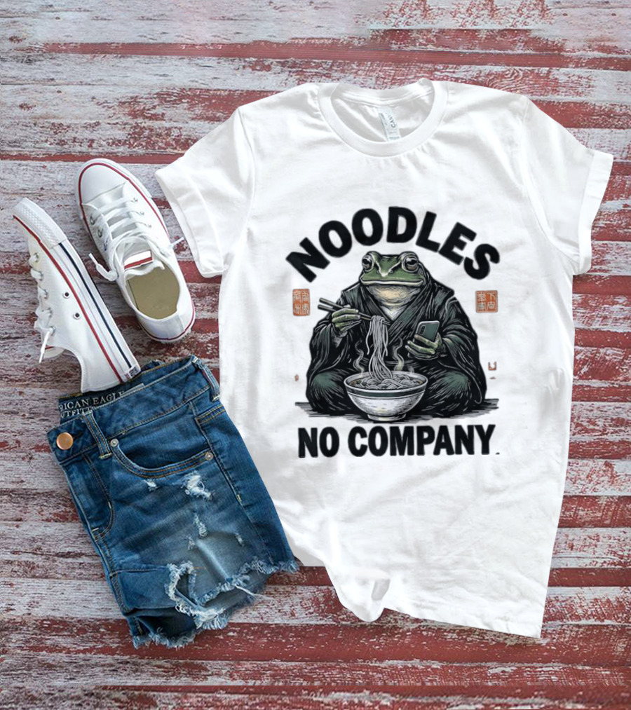 Noodles No Company Frog Eating Ramen Japanese T-Shirt