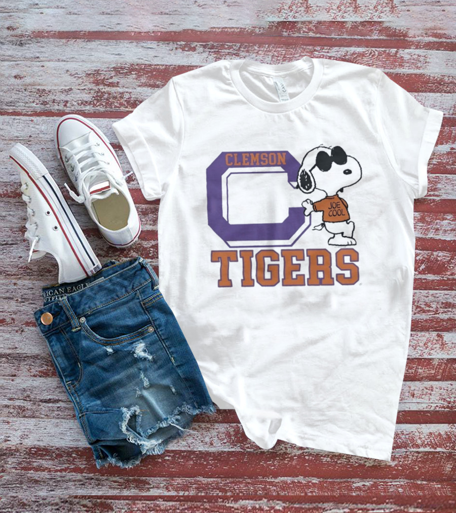 Clemson Tigers Snoopy Joe Cool Peanuts College Sports T-Shirt