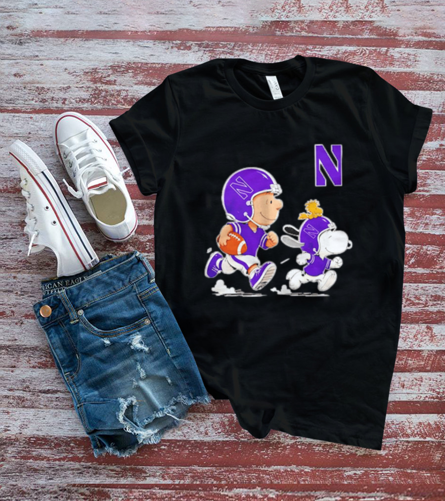 Northwestern Wildcats Charlie Brown Woodstock Snoopy Football Running T-Shirt