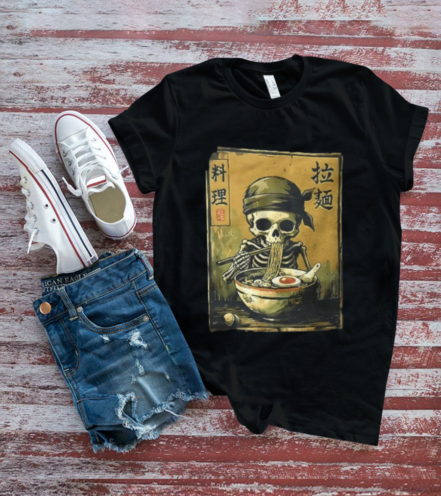 Skeleton Ramen Eating Kanji Cooking Noodles T-Shirt