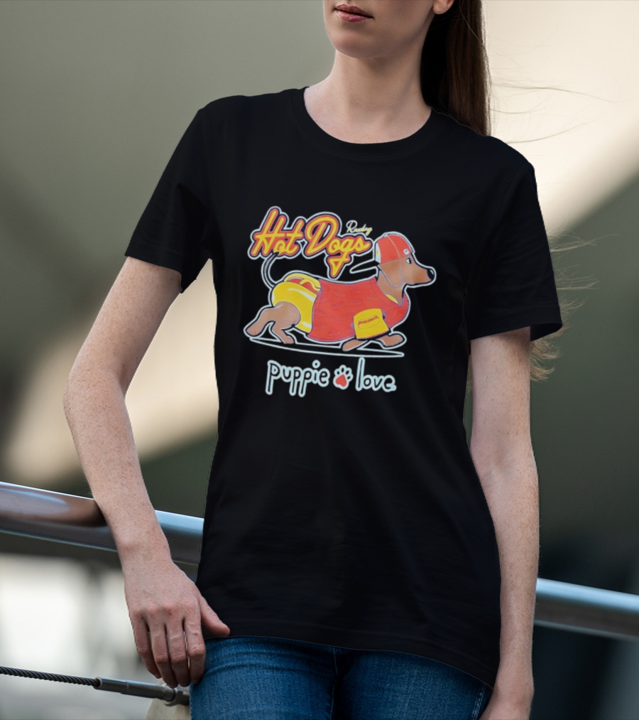 Rockin Hot Dogs Puppie Love Dachshund Dog Lover T-Shirt