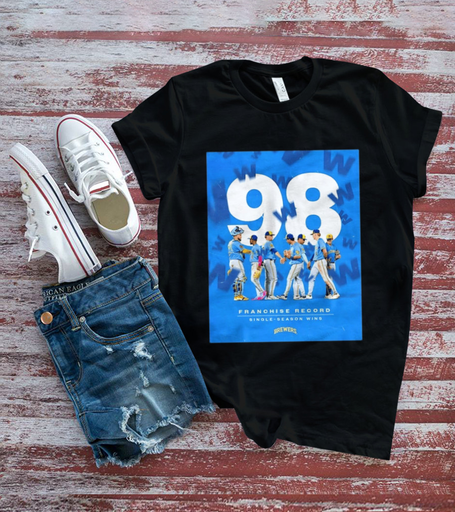 Milwaukee Brewers 98 Franchise Record Single Season Wins Team Celebration T-Shirt