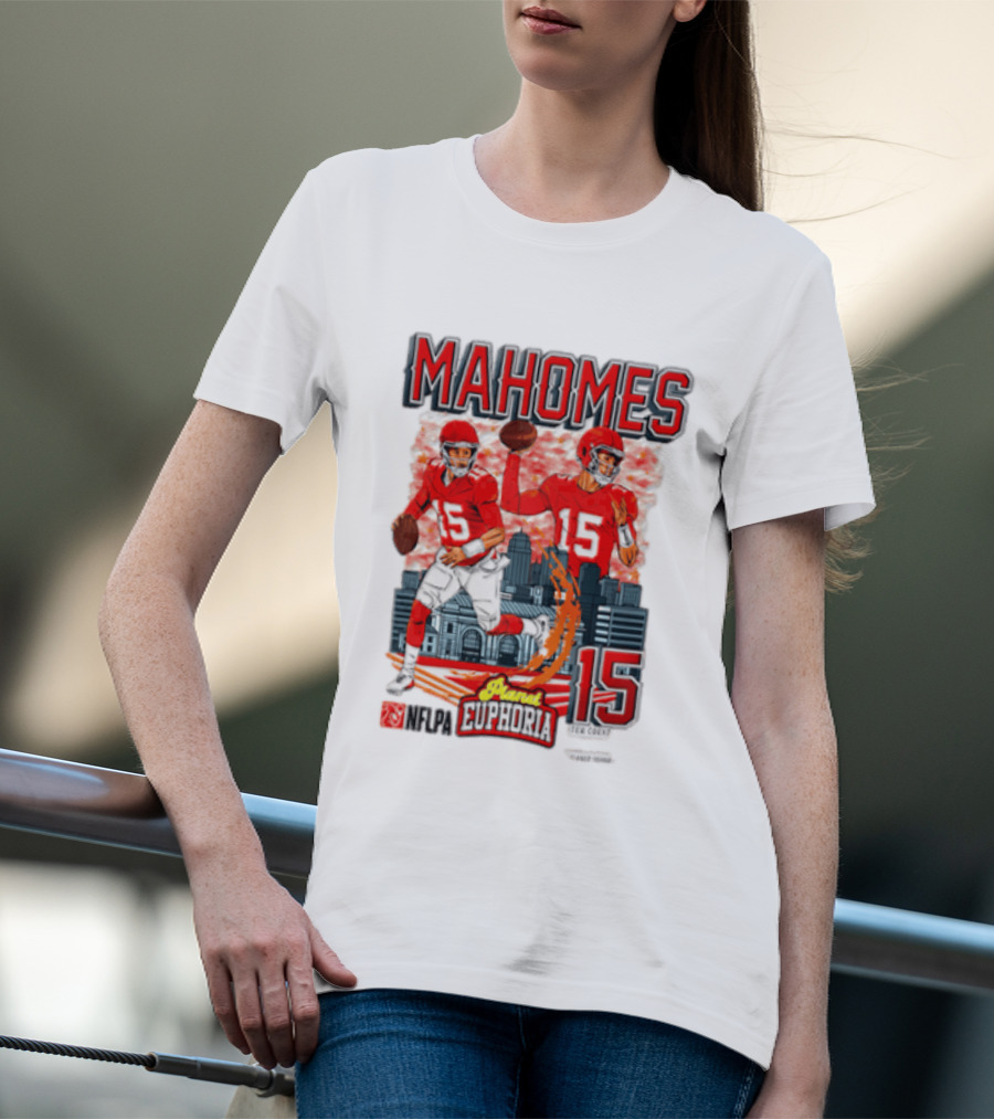 Mahomes Kansas City Chiefs Quarterback Euphoria 15 Skyline NFL Players T-Shirt