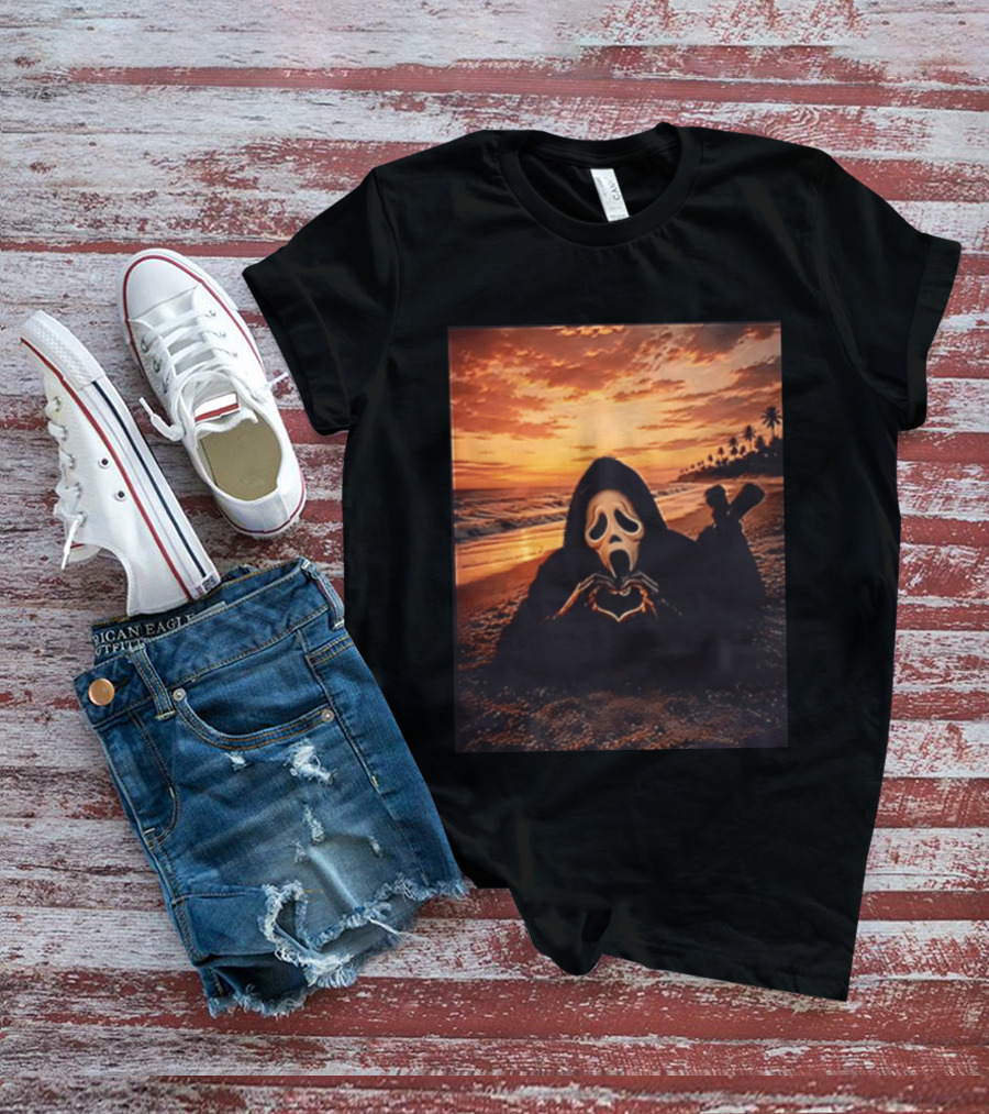 Ghostface Romantic Beach Sunset Valentine's Day Scream Lover T-Shirt