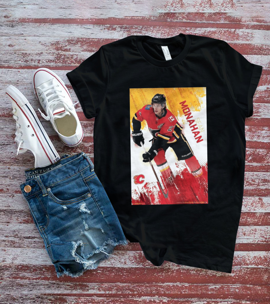 Sean Monahan Calgary Flames NHL Hockey Action T-Shirt