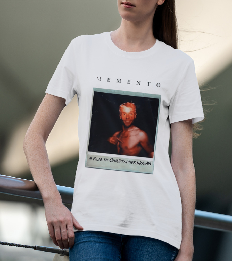Memento A Film By Christopher Nolan Guy Pearce Polaroid Image T-Shirt