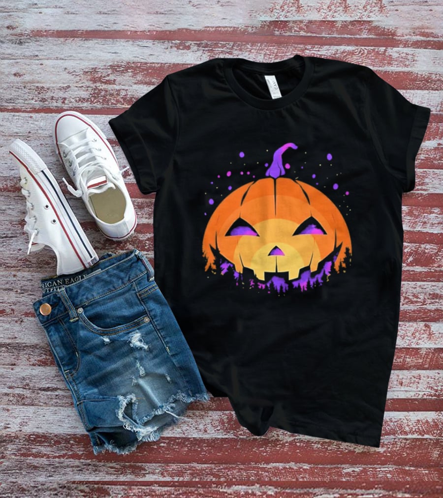 Spooky Jack O' Lantern Vibrant Halloween Vibes T-Shirt