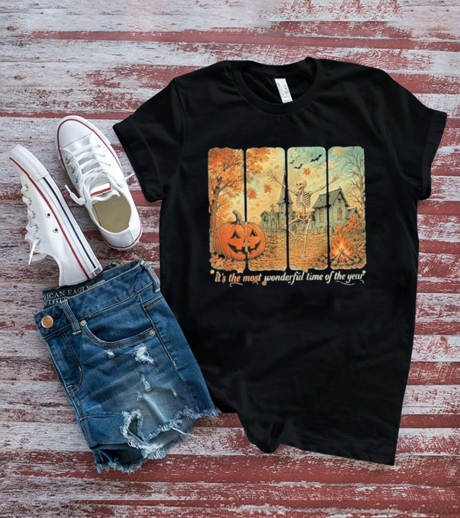It's The Most Wonderful Time Of The Year Spooky Skeleton Pumpkin Campfire Halloween T-Shirt