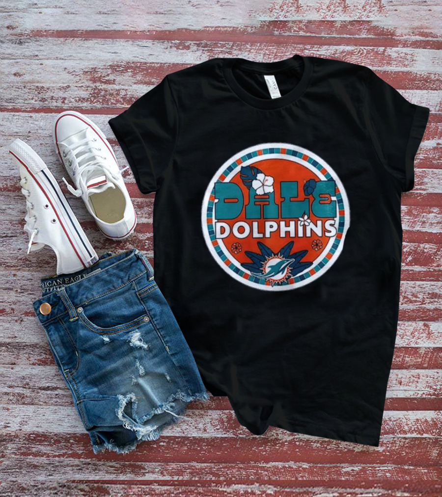 Miami Dolphins Dale Dolphins Los Delfines De Miami Defiende Nuestra Casa Hispanic Heritage T-Shirt