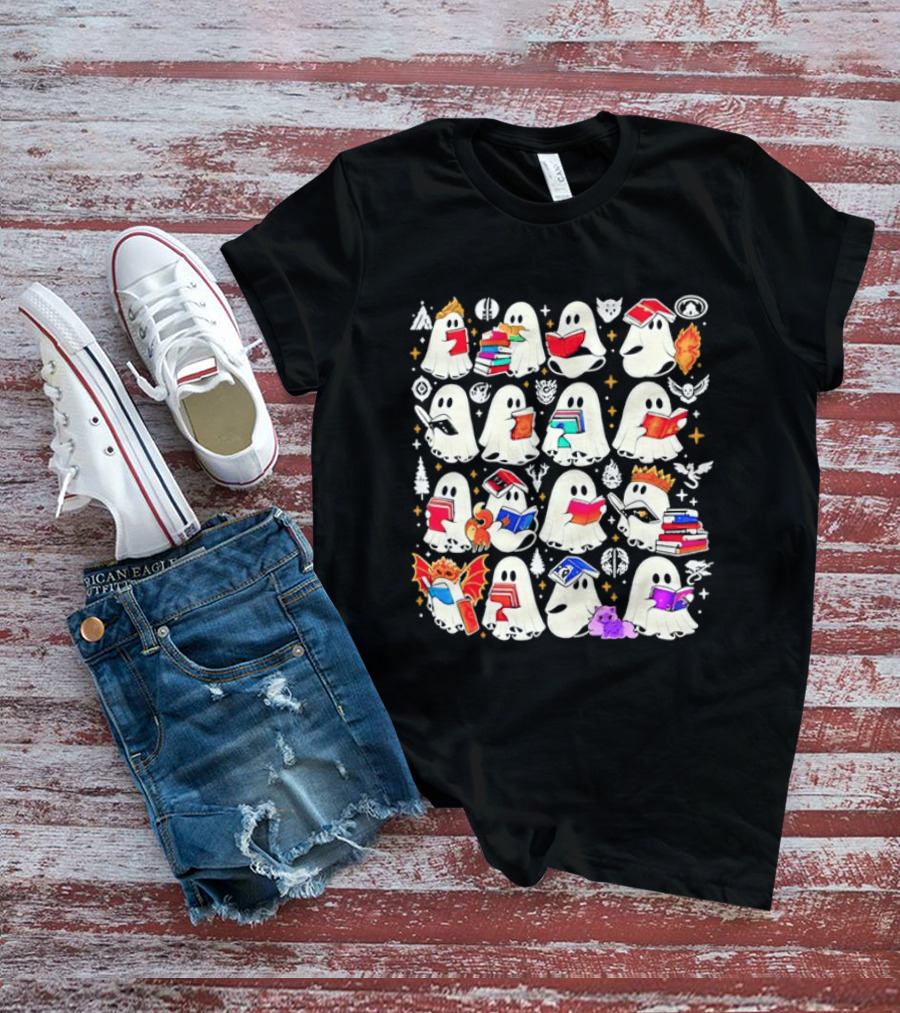 Ghosts Reading Books Halloween Costume Party T-Shirt