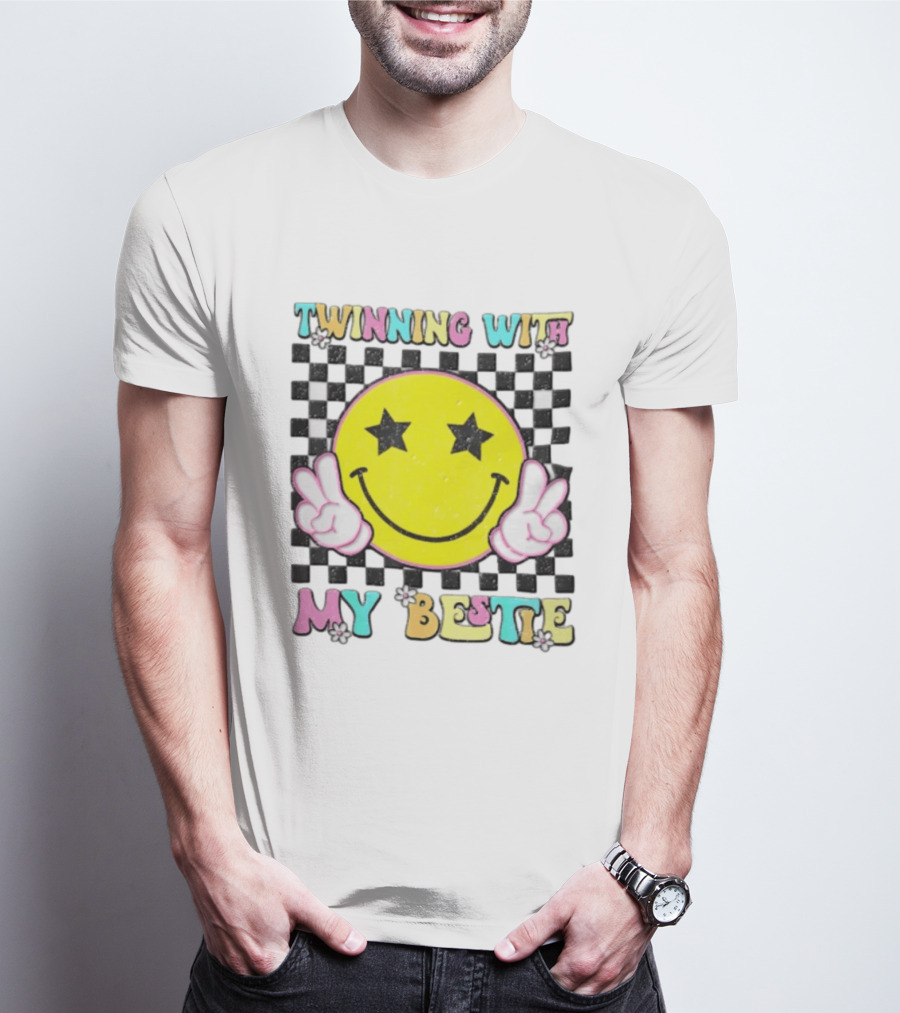 Twinning With My Bestie Yellow Smiley Face Checkered Star Eyes Peace Signs T-Shirt