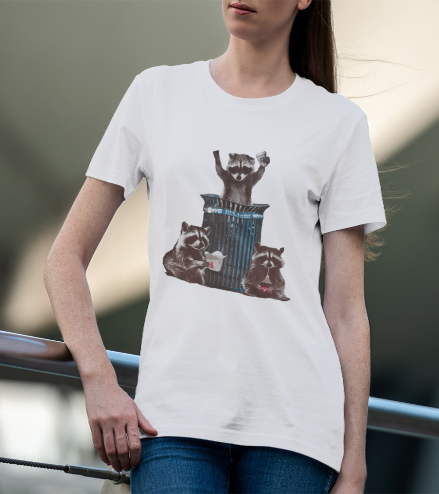 NYC Fifth Avenue Raccoons In Trash Can Pizza Coffee T-Shirt