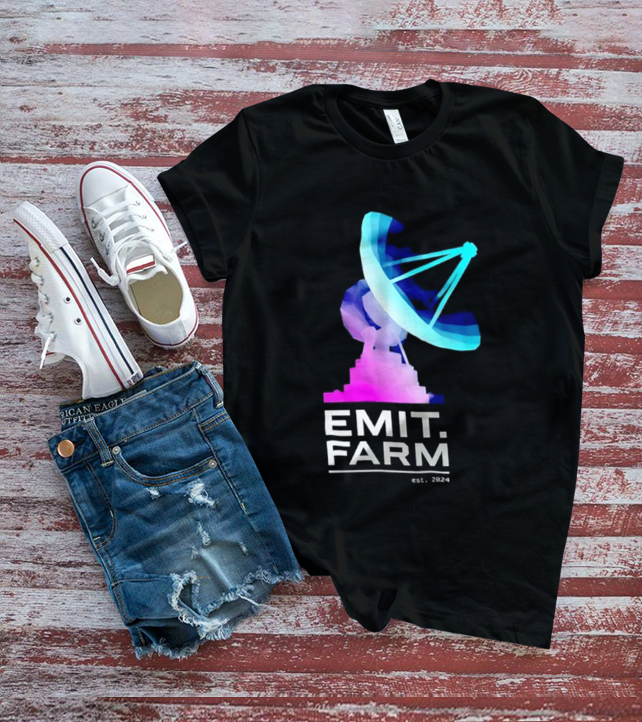 Emit Farm Est 2024 Satellite Dish Radio Telescope Science T-Shirt