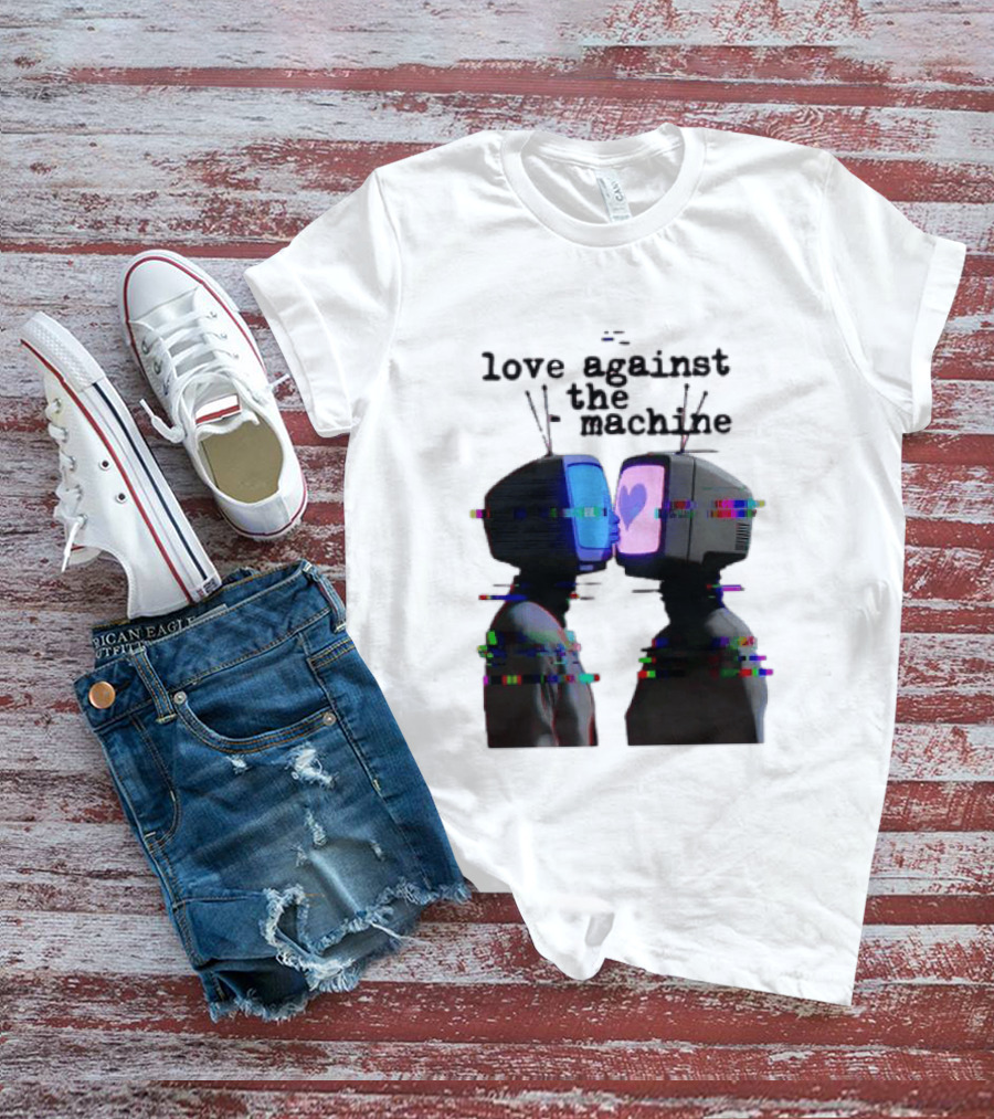 Love Against The Machine Two Television Heads Kissing Glitch Heart T-Shirt
