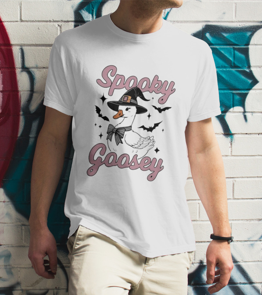 Spooky Goosey Halloween Witch Goose Bats Stars T-Shirt