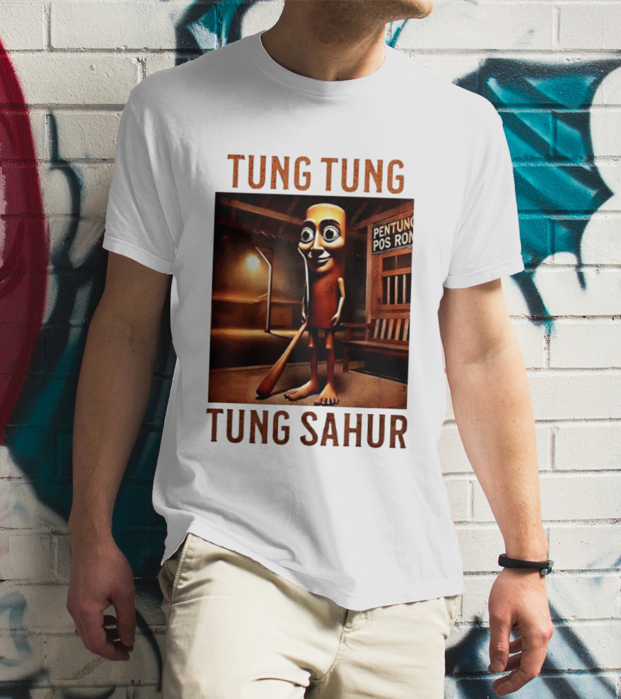 Tung Tung Tung Sahur Pentung Pos Ron Indonesian Culture Night Scene T-Shirt