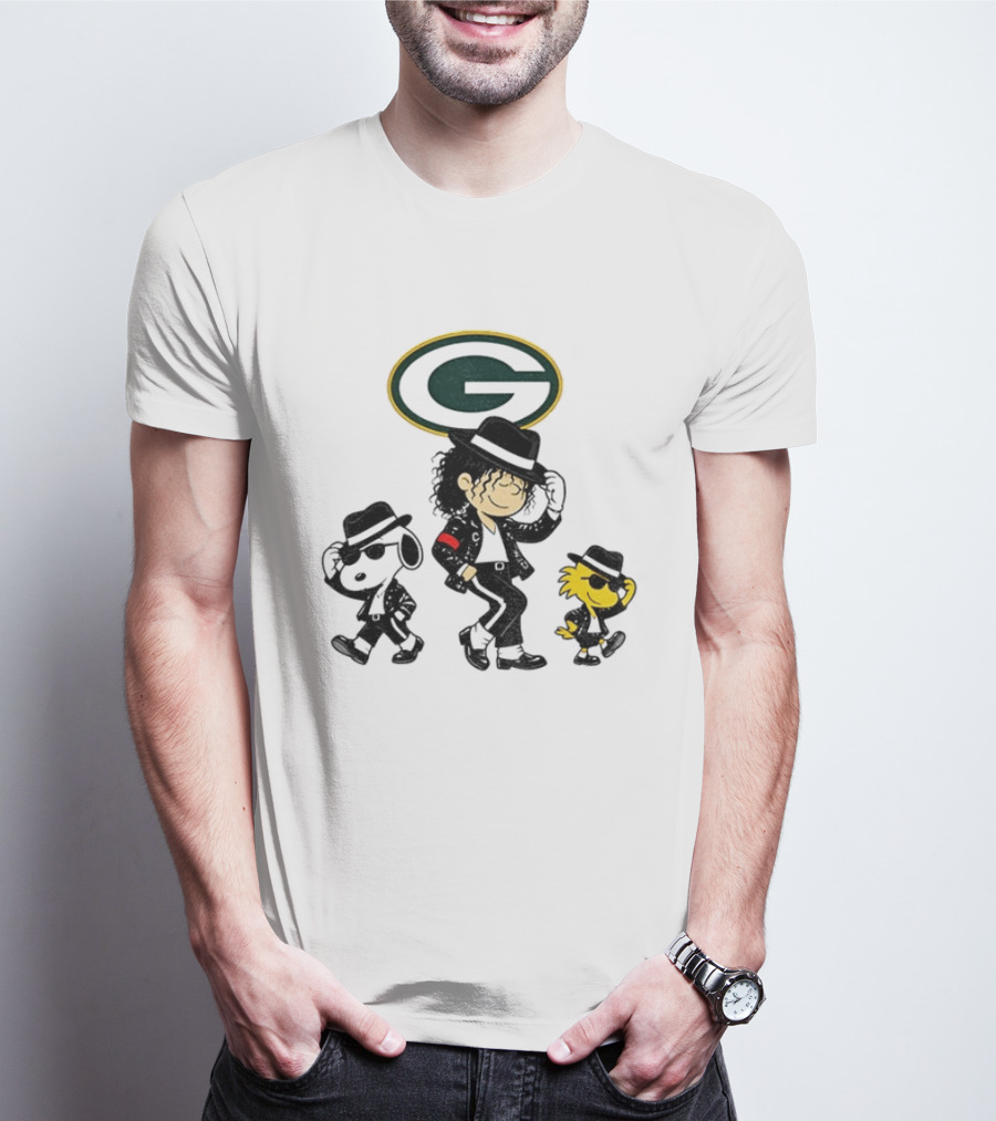Green Bay Packers Charlie Brown Snoopy Woodstock Pop Rock Dance T-Shirt