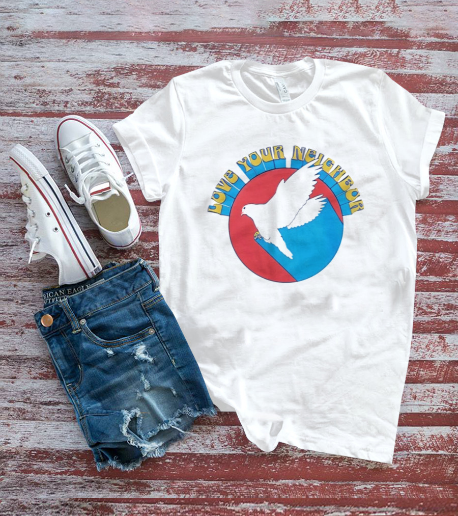 Love Your Neighbor Dove Peace Kindness Retro Circular T-Shirt