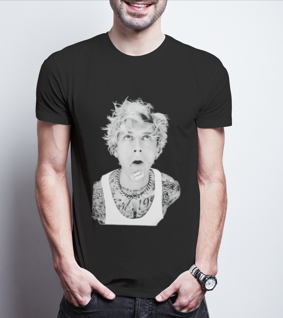 Machine Gun Kelly 1990 Blonde Hair Razor Tongue Tattoo Styling T-Shirt