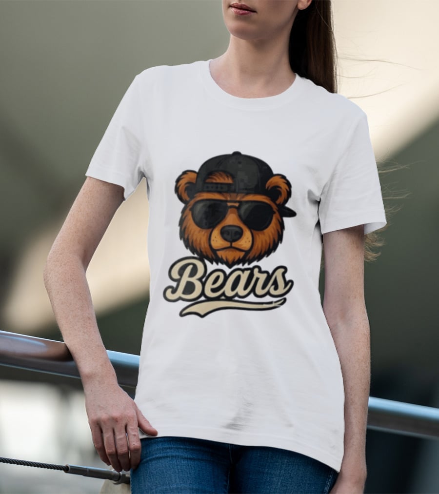 Chicago Bears Cool Bear In Sunglasses And Cap T-Shirt