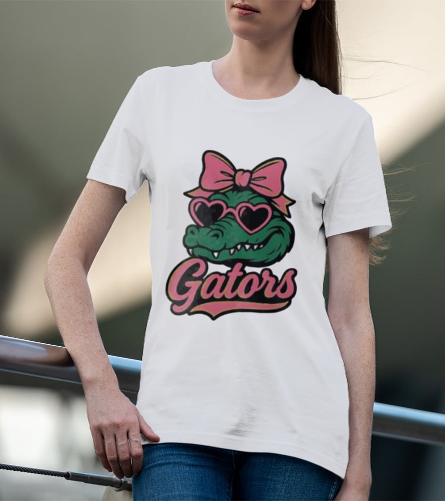 Florida Gators Green Alligator Pink Bow Heart Sunglasses T-Shirt