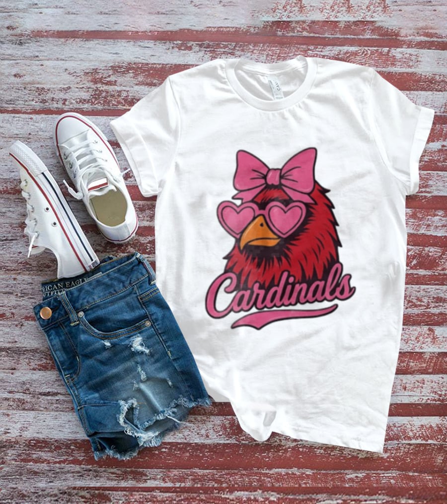 St Louis Cardinals Red Bird Pink Bow Heart Glasses T-Shirt