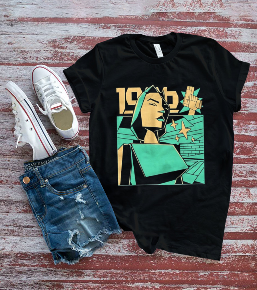Lara Croft 1996 Polygon Style Tomb Raider Video Game T-Shirt