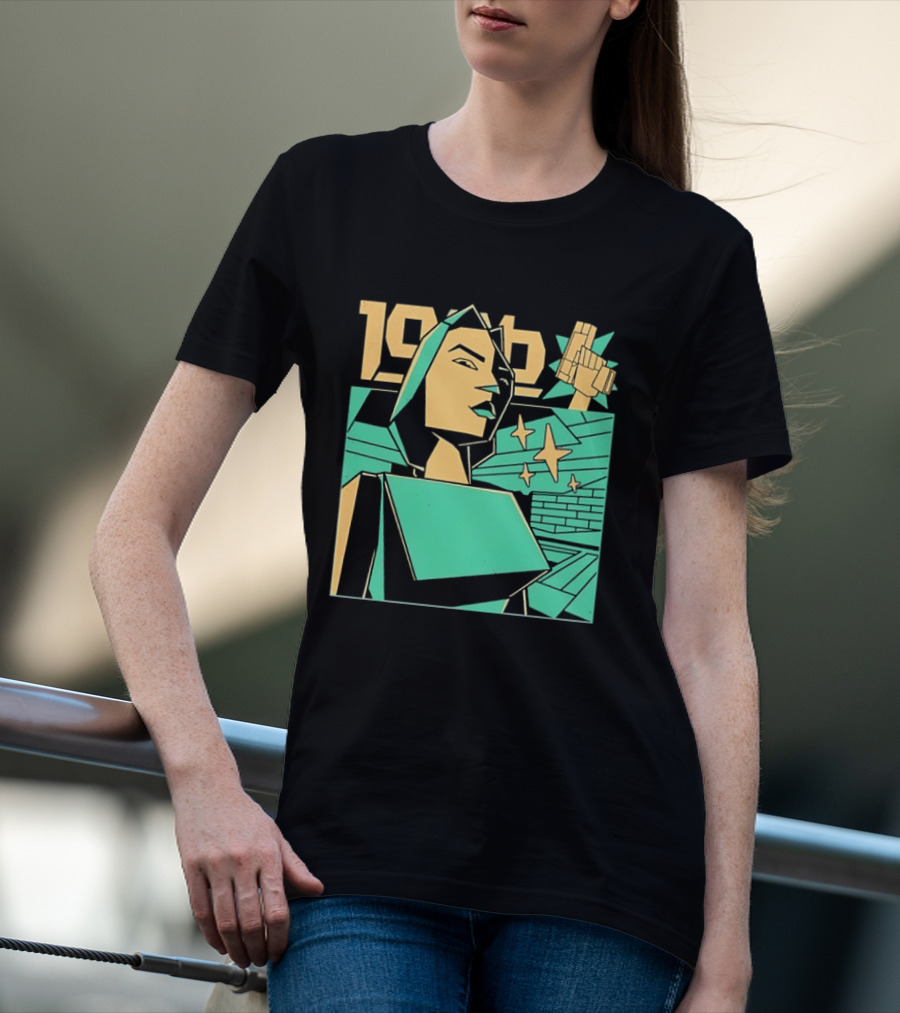 Lara Croft 1996 Polygon Style Tomb Raider Video Game T-Shirt