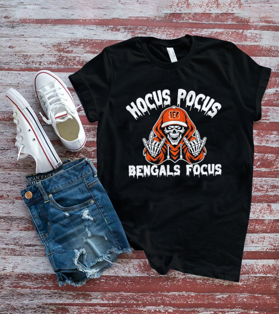 Hocus Pocus Cincinnati Bengals Focus Football Skeleton T-Shirt