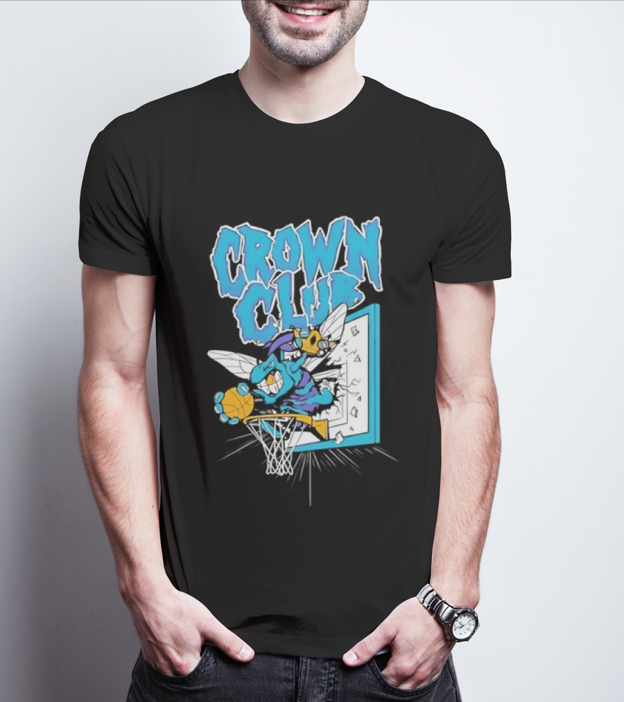 Crown Club Charlotte Hornets Basketball Dunking T-Shirt