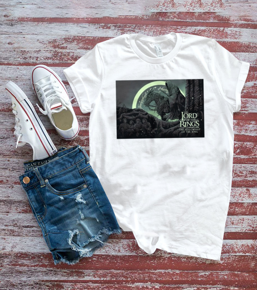 The Lord Of The Rings The Fellowship Of The Ring Nazgûl And Hobbits Scene T-Shirt