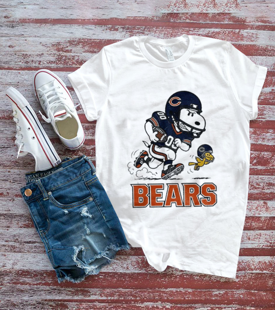 Chicago Bears Snoopy And Woodstock Football Team Fan T-Shirt