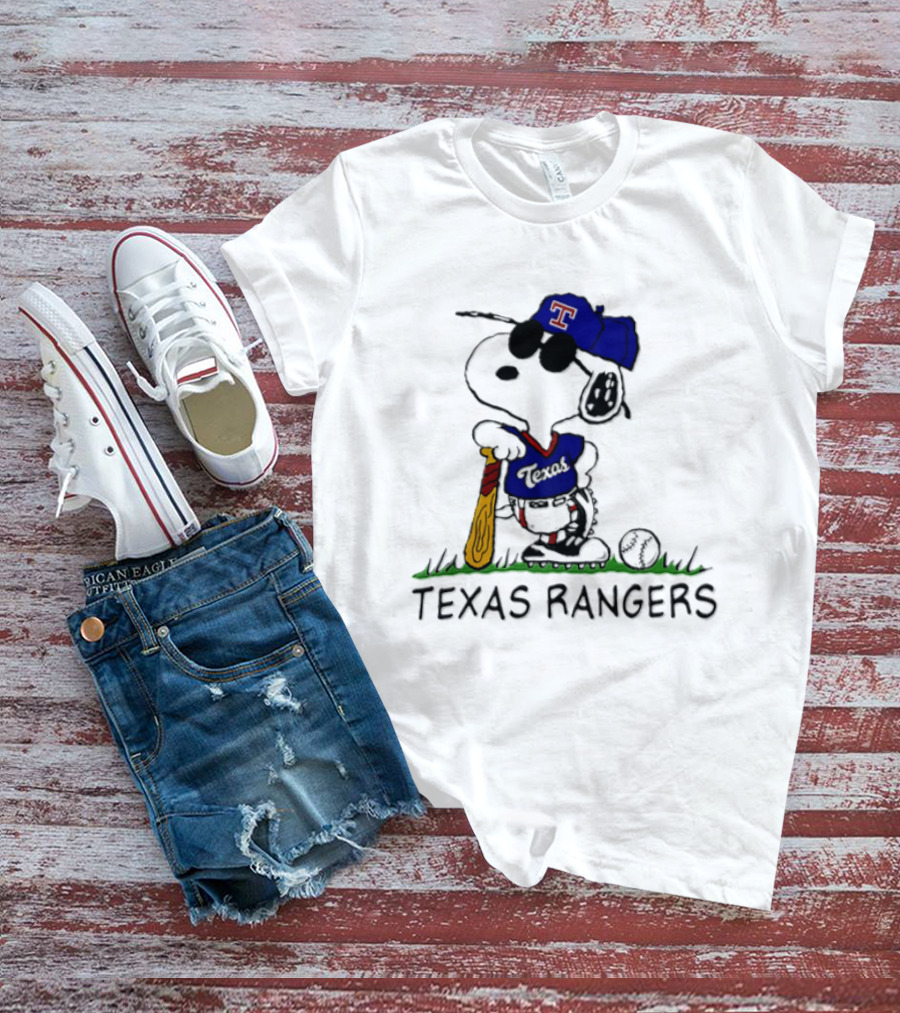 Snoopy Texas Rangers MLB Baseball Uniform With Sunglasses And Bat T-Shirt