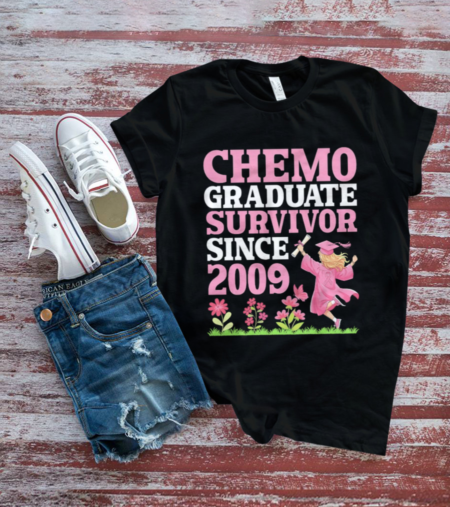 Chemo Graduate Survivor Since 2009 Cancer Awareness Pink Ribbon Graduation T-Shirt