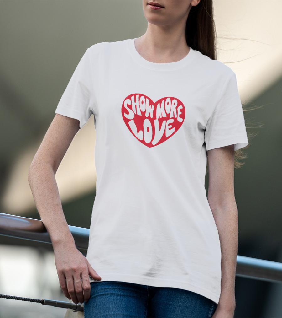 Sarah Dorothy Little Show More Love Heart T-Shirt