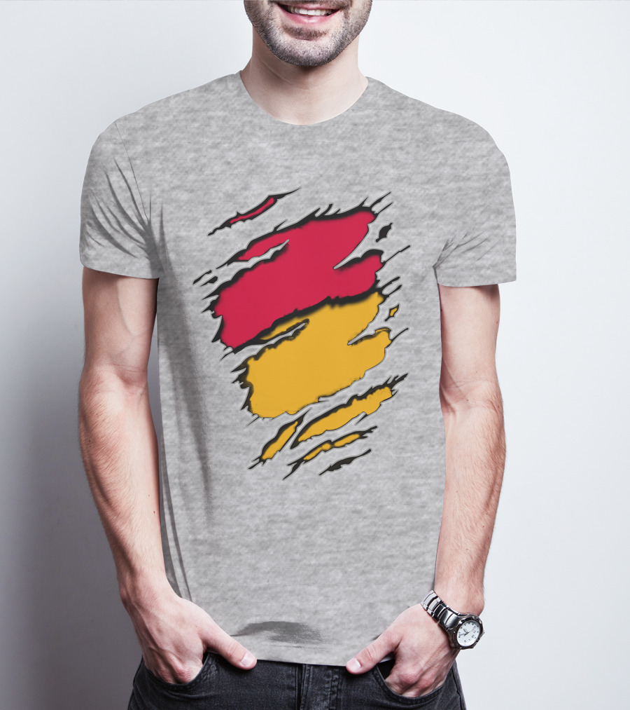 Pac Bra Claw Marks Design Red Yellow Scratch Marks T-Shirt