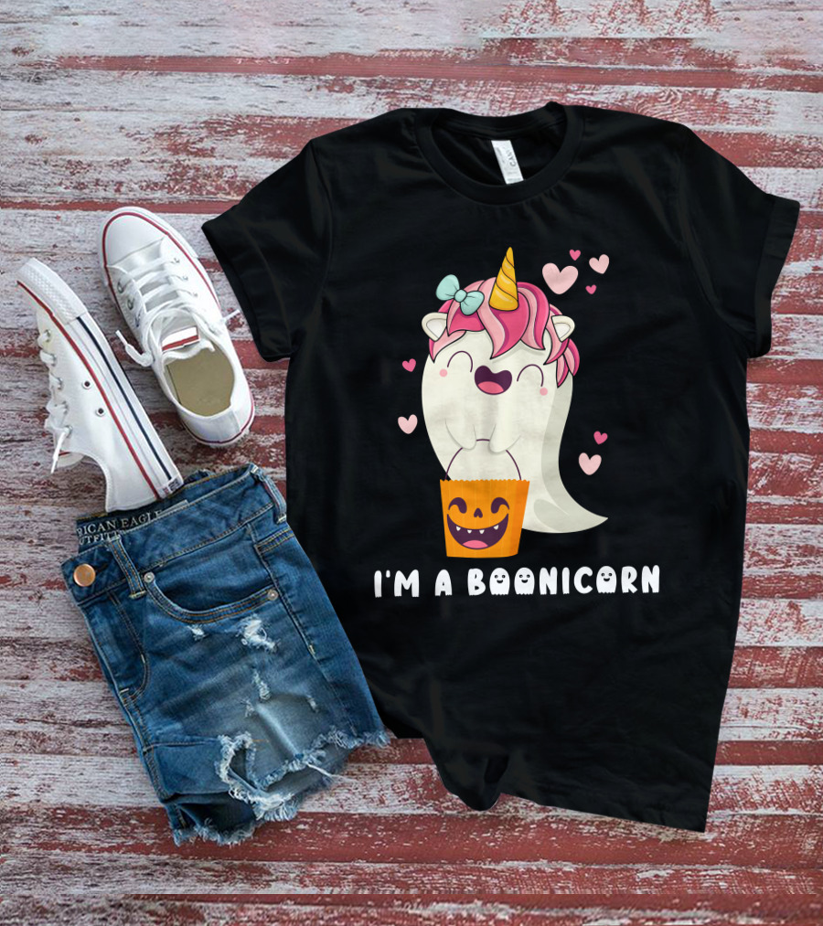 I'm A Boonicorn Cute Boonicorn Ghost Unicorn Halloween Hearts T-Shirt