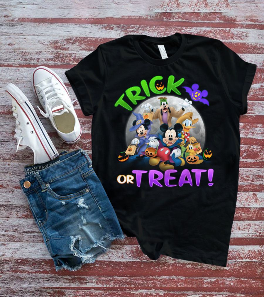 Mickey And Friends Trick Or Treat Halloween Moon Magic T-Shirt