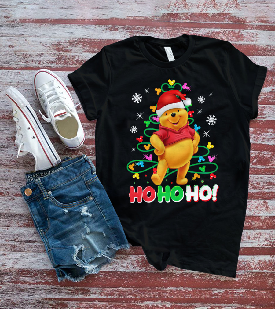 Winnie The Pooh Christmas Ho Ho Ho Santa Hat Snowflakes And Lights T-Shirt