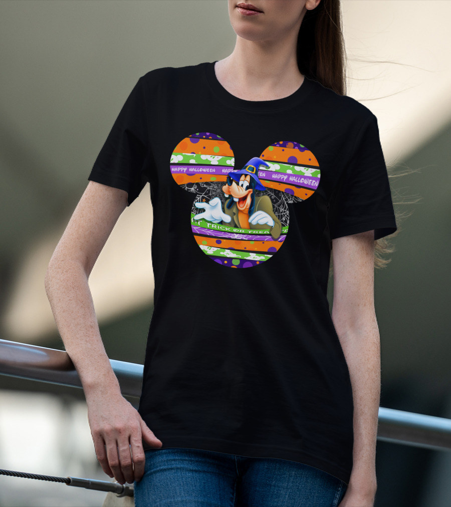 Goofy Happy Halloween Trick Or Treat Mickey Hat T-Shirt
