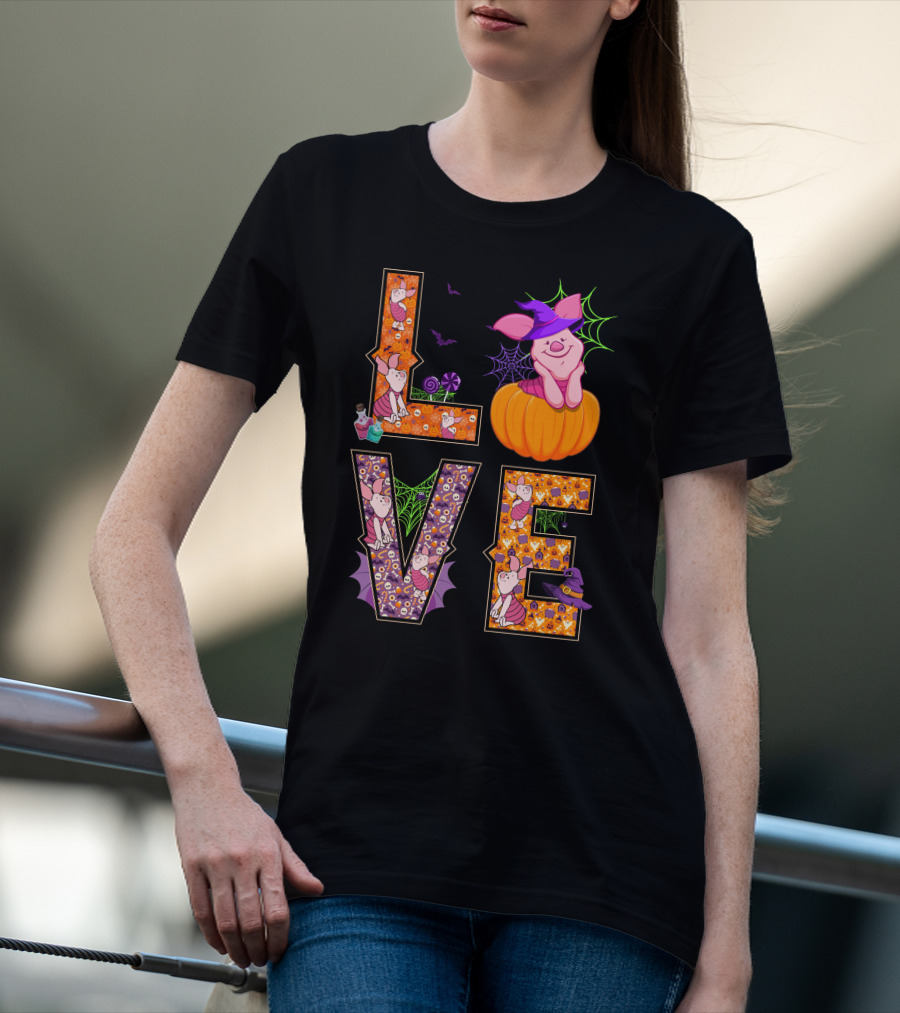 Love Piglet Halloween Pumpkin Costume Spiderwebs Potions T-Shirt