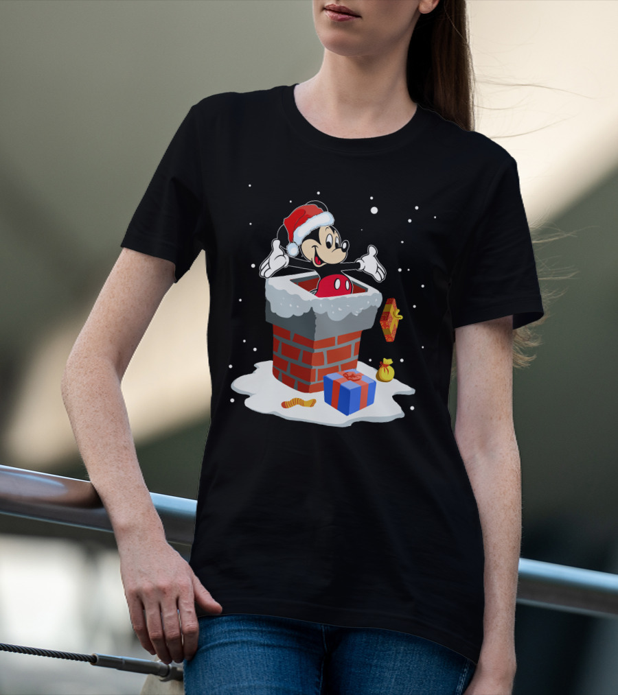 Mickey In Santa Hat Exiting Chimney With Gifts And Snow T-Shirt