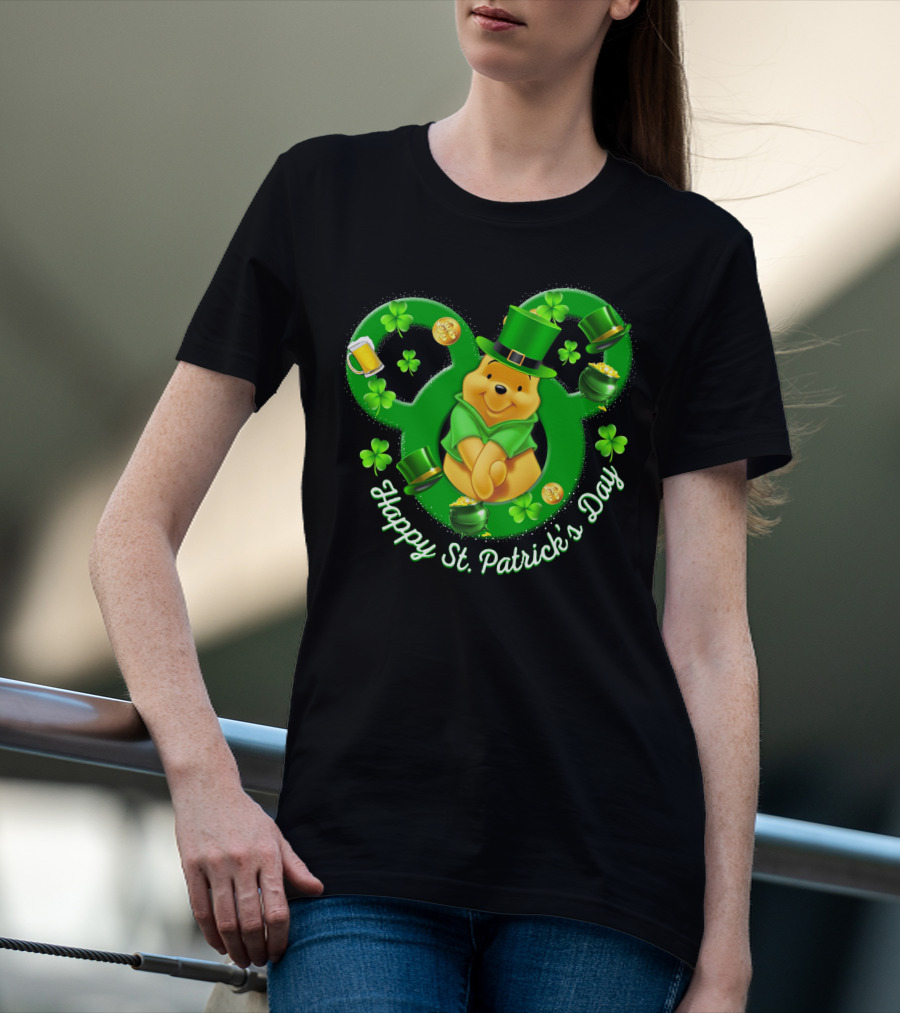 Happy St. Patrick's Day Pooh Bear With Leprechaun Hat And Shamrocks T-Shirt
