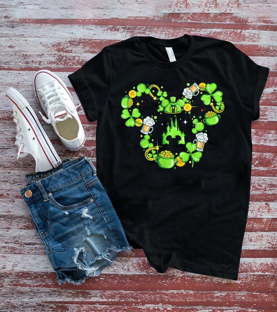Mickey St Patricks Day Shamrocks Castle Beer Gold Coins T-Shirt