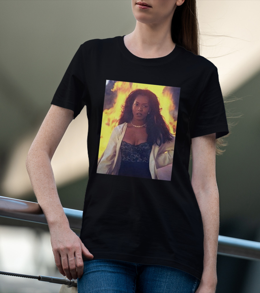 Waiting To Exhale Angela Bassett Fire Scene T-Shirt