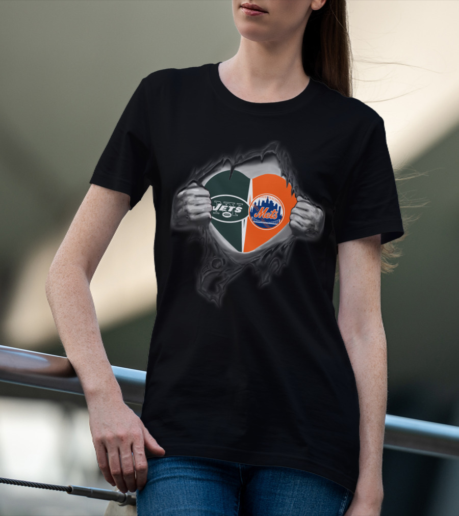 New York Jets Mets Heart Design Featuring Team T-Shirt