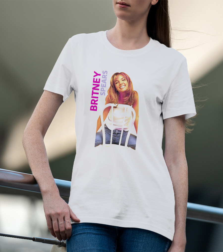 Britney Spears Iconic Sitting Pose With Chair T-Shirt